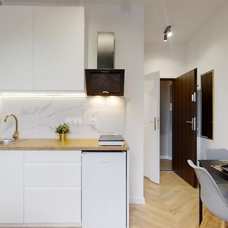 Grabowska 8 By Homeprime Warsaw Ngoại thất bức ảnh