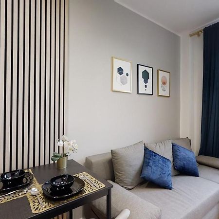 Grabowska 8 By Homeprime Warsaw Ngoại thất bức ảnh