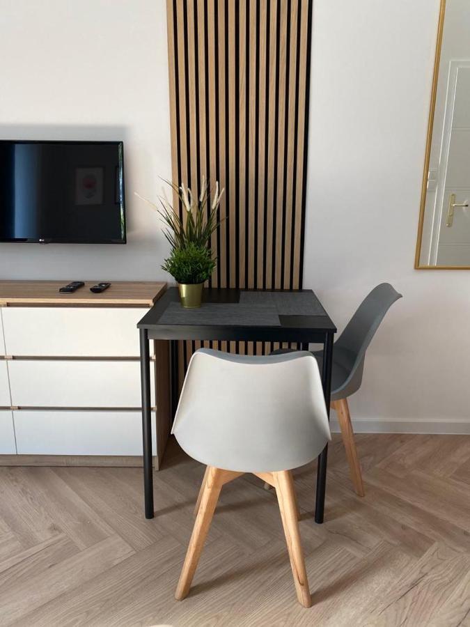 Grabowska 8 By Homeprime Warsaw Ngoại thất bức ảnh